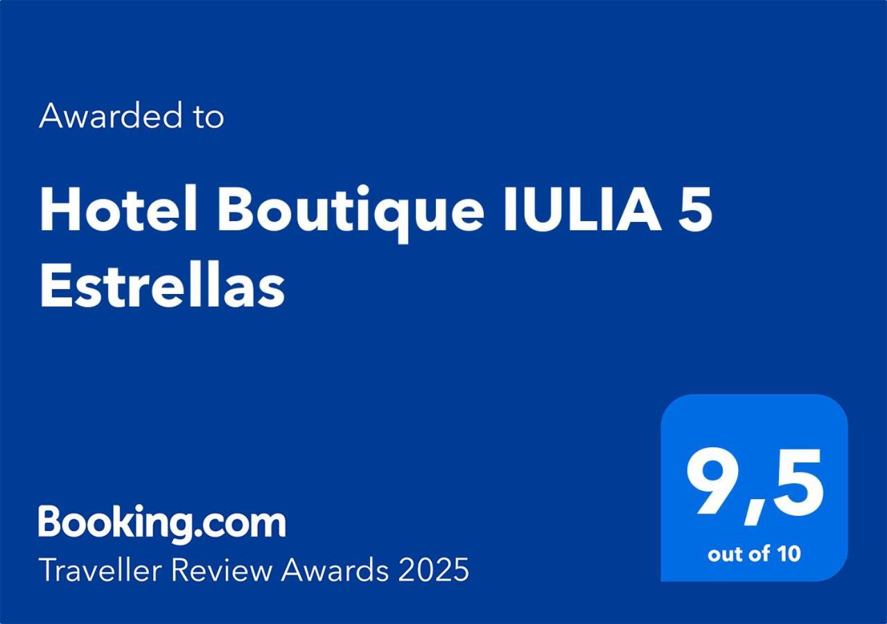 Hotel Boutique Iulia 5 Estrellas Medina de las Torres Exterior foto